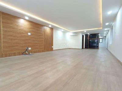 Nhà Đẹp MT Nguyễn Minh Hoàng_7x15m, Trệt 3 Lầu