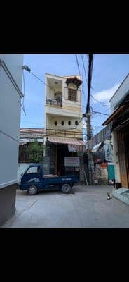 Cho thuê nhà hẻm trung tâm phường Thới Bình