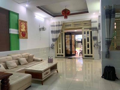 Chính chủ bán nhà lth căn cứ 26