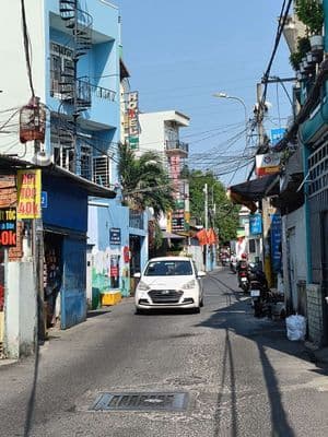 Nhà đẹp 2 tầng Đường ô tô thông, Tăng Nhơn Phú B, Q.9