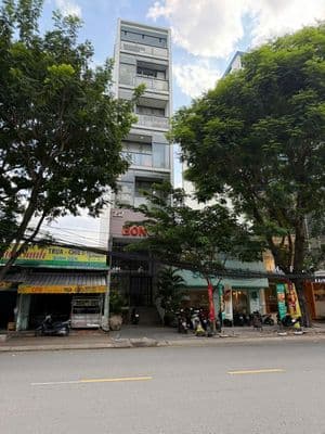 Nguyễn Văn Hưởng, 4 Tầng (4,7x28m). KD văn phòng, Clinic. Giá 127tr/th