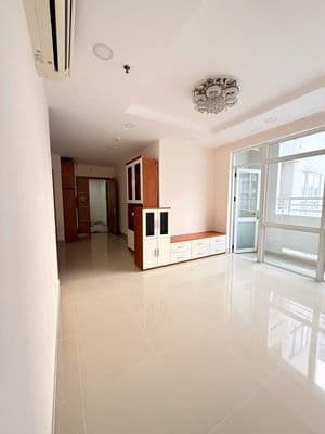 Cần bán Him Lam Quận 6, 3PN, 2WC giá4,7ty full nội thất, sổ sẵn.