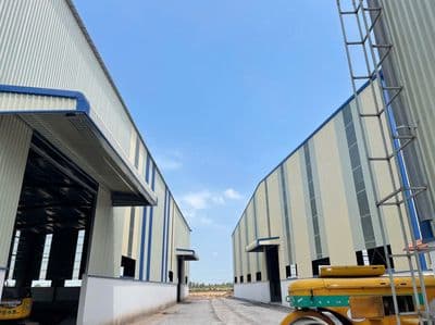 BÁN NHÀ XƯỞNG LÔ GÓC 4220M2 TRONG KHU CÔNG NGHIỆP LONG AN