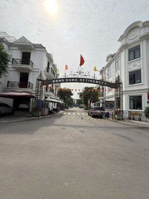 Nhà phố hoàn công mặt tiền Đông Tác kdc Đông Hưng gần BigC chợ Dĩ An