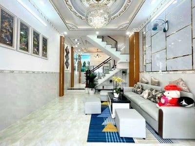 nhà 4x13m 2 lầu 4pn hẻm xe hơi gầ. Phú Mỹ Hưng quận 7 giảm 5 tỷ 4
