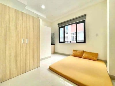 Căn Hộ Thoáng Full Nội Thất Giá Rẻ Ngay Bùi Đình Tuý , Gần ĐH HUTECH