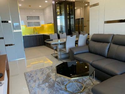 Golden mansion 2pn/2wc 75m2 17tr full nội thất, có chỗ để xe hơi