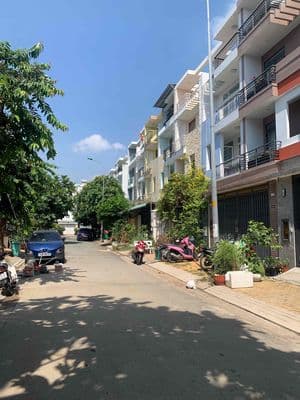Nhà thuê 4 Tầng -5 x 20-100m2- 5 pn,Mt 12 KDC 6B xã Bình Hưng, BC
