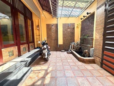 NHÀ MẶT TIỀN ĐƯỜNG NGUYỄN KHUYẾN - BÁN 11.9 TỶ