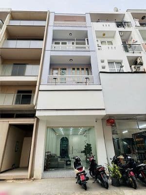 SIÊU PHẨM KHU VIP -20A Hoa Lan, P.7, Q.PN -4.5x20m -6PN -Full Máy Lạnh