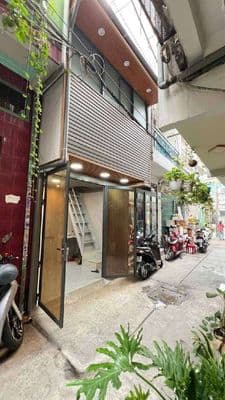 NHÀ HẺM TO LẠC LONG QUÂN,Q11,3 TẦNG,15M2,NGANG 3M,SHR,KO QUY HOẠCH