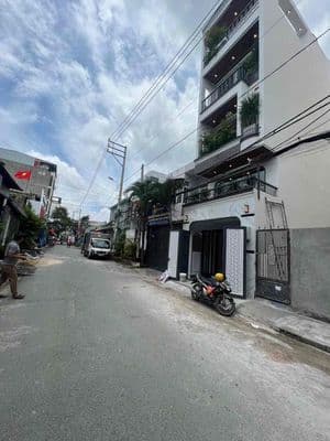 nhà 1 xẹt Hà Huy Giáp Ngay ngã tư ga ( 4 x 18m ) 4 lầu