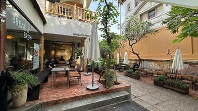 CHO THUÊ Biệt Thự LỚN - Quận 3 (935m2 Đất) Không Gian CHILLL