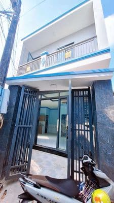 Nhà lầu cần bán gần chợ Tân Vạn, Biên Hòa