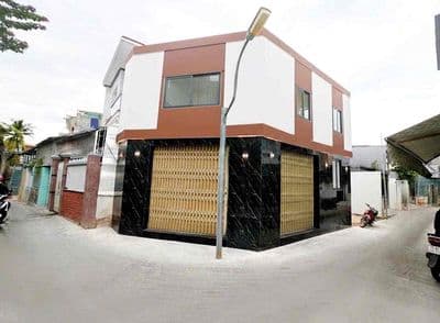 Bán căn góc nhà mới 2 tầng đường ô tô hương lộ ngọc hiệp giá 3ty1