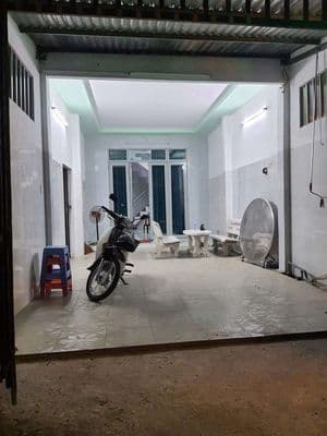 cho thuê nhà nguyên căn mặt tiền