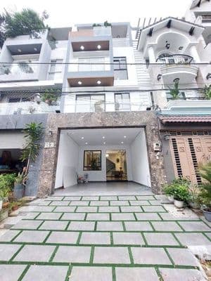 NHÀ KHU SÂN BAY ! 2C Hoàng Việt, Quận Tân Bình . DTSD 450m2