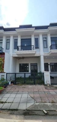 Nhà Phố Thô The Sol 1T 1L- Đối diện công viên- 75m2- SHCC