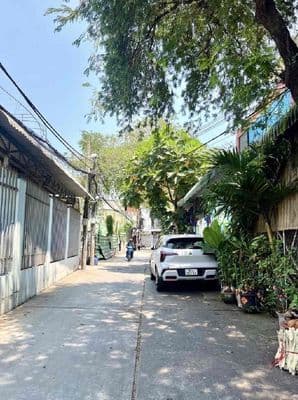 Nhà gần Tân Phú - Lê Thúc Hoạch, 5x16, đường oto. sổ hồng, 5 Tỷ X