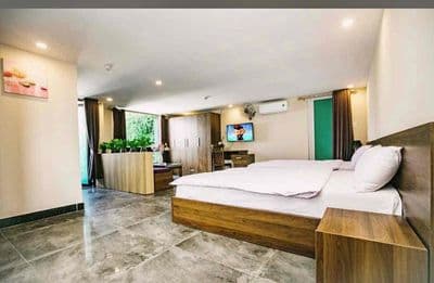 bán toà 6 tầng MỸ ĐA ĐÔNG 12 gần biển dòng tiền 1ty5/năm