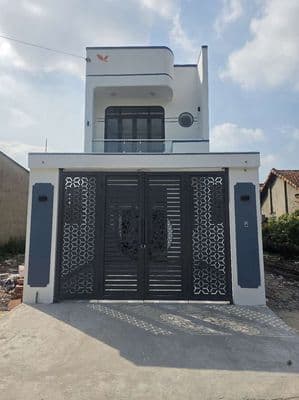 nhà 1 trệt 1 lầu sát gần trường đại học việt Đức