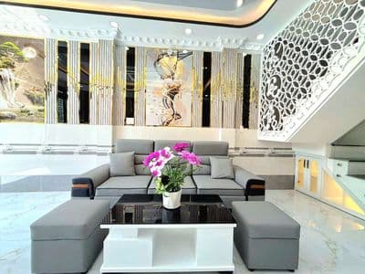 nhà sổ hồng 4x11m 2 tầng hẻm xe hơi kế Phú Mỹ Hưng Quận 7 2.29 tỷ