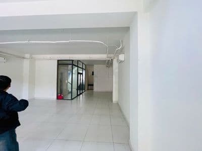 Mặt bằng kinh doanh phù hợp làm Showroom, văn phòng cty