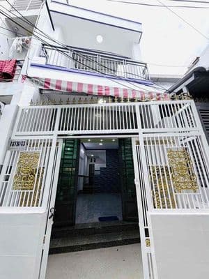 Nhà bán DT đẹp (3.7x15m, nở hậu) -Hẻm 181/ Âu Dương Lân P2Q8
