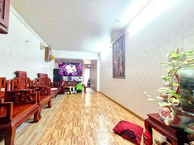 Hơn 3 tỷ có nhà 3 tầng, sổ đỏ, oto qua Phan Trọng Tuệ-60m;3N;3VS