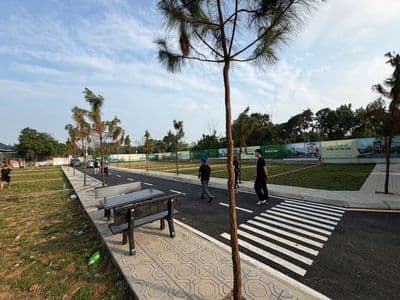 Đất láng hòa lạc , 100m, mt6,8m, giá 2,14 tỷ