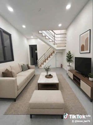 cần bán gấp nhà P ĐHT Gần khu an sương DT 4,5 x15 1 trệt 1 lầu 3PN 2WS