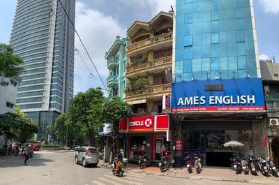 Cho thuê văn phòng Ba Đình, 152 Phó Đức Chính-Cửa Bắc, DT 250m2, 125m2