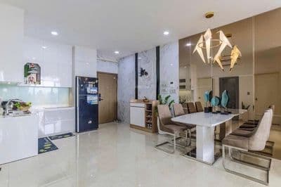 Bán Gấp Chung Cư B2 TRường Sa Bình Thạnh Giá 2Tỷ050. SHR, Tầng 5