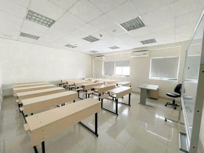 Tòa nhà mới hxh hoàng văn thụ_q.pn_8x19m, hầm trệt 4 lầu, thang máy