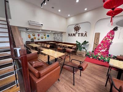 Ngang 6m - Nhà góc 2MT số 9 Ba Tháng Hai ngay Hà Đô - Giá 40tr, 3TẦNG