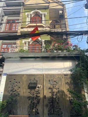 bán nhà gần ngay co.op mart phan văn hớn