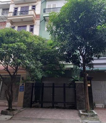 Nhà ngõ 234 Hoàng Quốc Việt - 100M2 x 4 Tầng, Nhà đẹp, đường 8m để ôtô