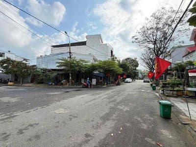 Bán lô đất 2 mặt tiền đường 7,5m lề 4,5m ngô thì hương- vũng thùng 3