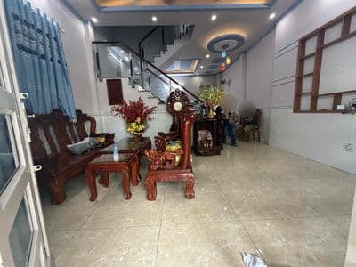 Nhà 1 trệt 1 lầu - mt đường số thông lê văn việt