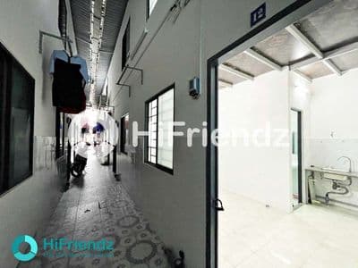 Cho thuê dãy trệt liền kề 2wc sát an dương vương bà hom q6 cây da sà