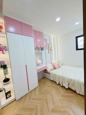 Gần chợ Phạm Văn Bạch, nhà 3 tỷ 9, 2 phòng ngủ, hẻm xe tải tới nhà