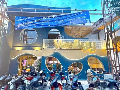 Mặt tiền nguyễn gia trí (d2) - 10x15m - 2 tầng - giá : 80 triệu