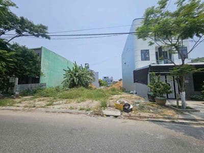 bán lô biệt thự Văn Tân đường 7m5 ngang 8m