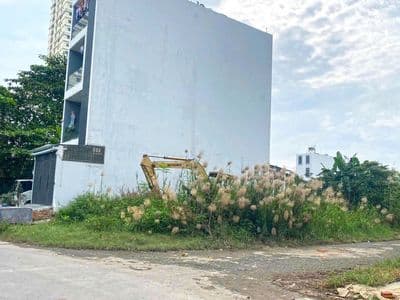 Lô góc 2 mặt tiền 7x18m đường 20m phạm hưu lầu q7