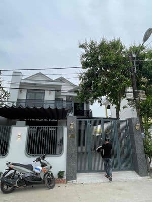 Nhà 2 mặt tiền kinh doanh – hoà xuân – ngang 9m cực hiếm vị trí