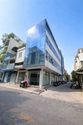 81A Cao Thắng, P3, Quận 3 - Góc 2 Mặt tiền Ốp Kính Cực Sang