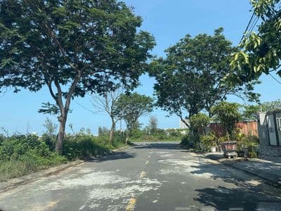bán đất đường 7m5 Nguyễn trọng hợp ngay làng đại học