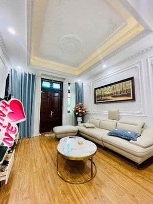 4.5 tỷ ô tô cách 1 nhà gần hồ Hồ Cộng Hoà Hữu Hoà Thanh Trì