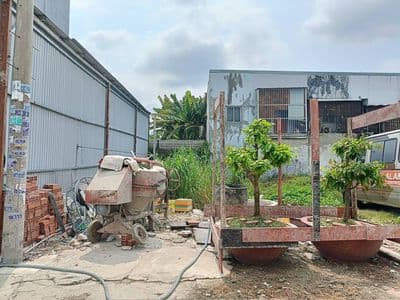 Đất 5,3x16 đường nhựa 7m thông xây dựng tự do hoàn công ngay