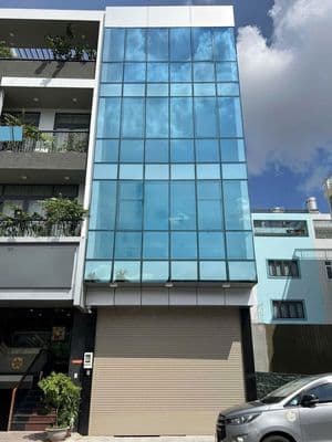 Nhà sàn trống 4 lầu - thang máy cho thuê giá 60 triệu
